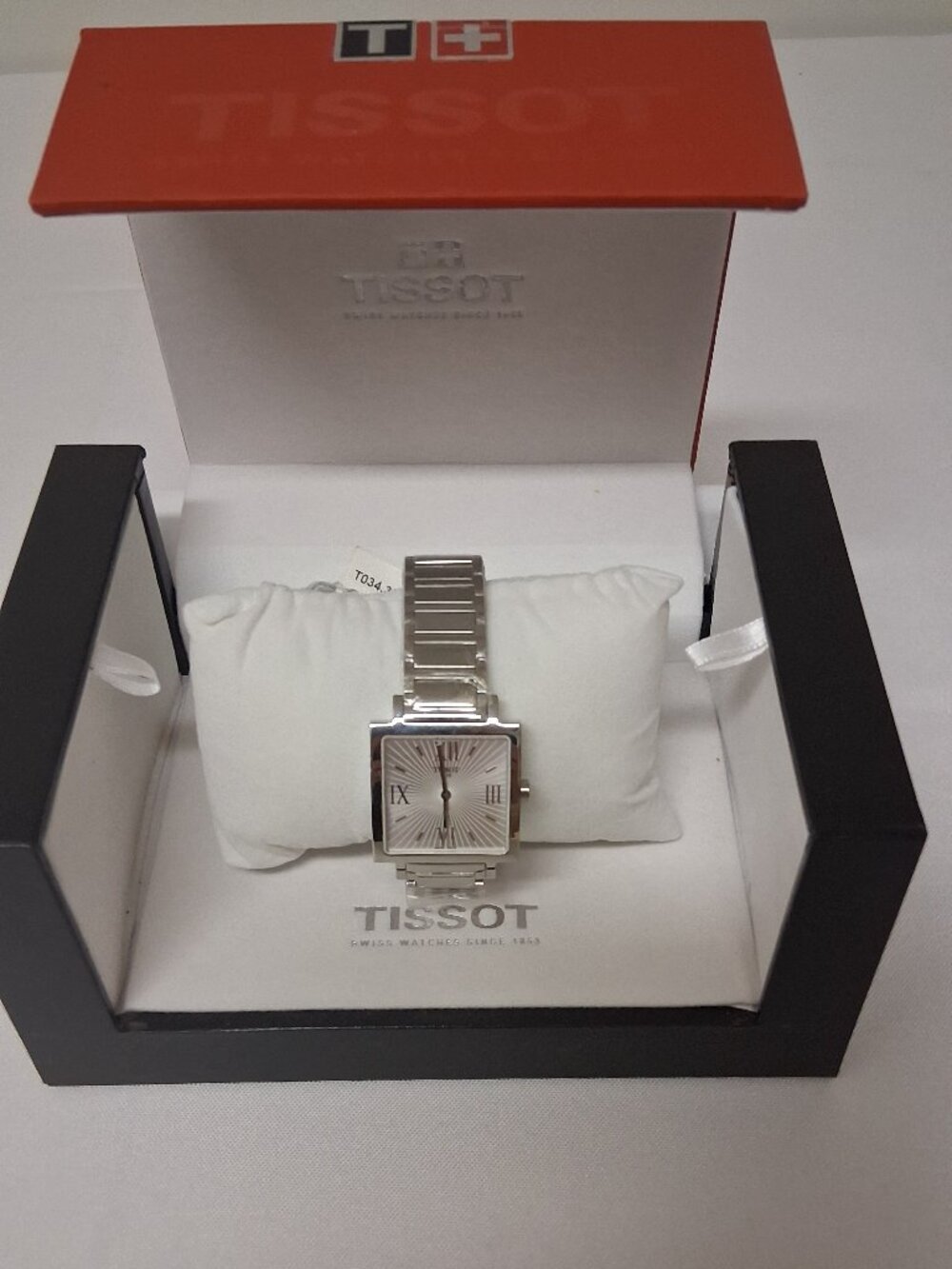 Tissot Happy Chic Silver Dial Ladies Watch Item No. T034.309.11.033.00